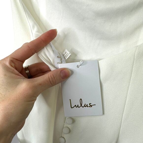 Lulus Bridal NWT Eloquent Endearment White Long Sleeve Backless Maxi Gown Dress - Picture 9 of 10